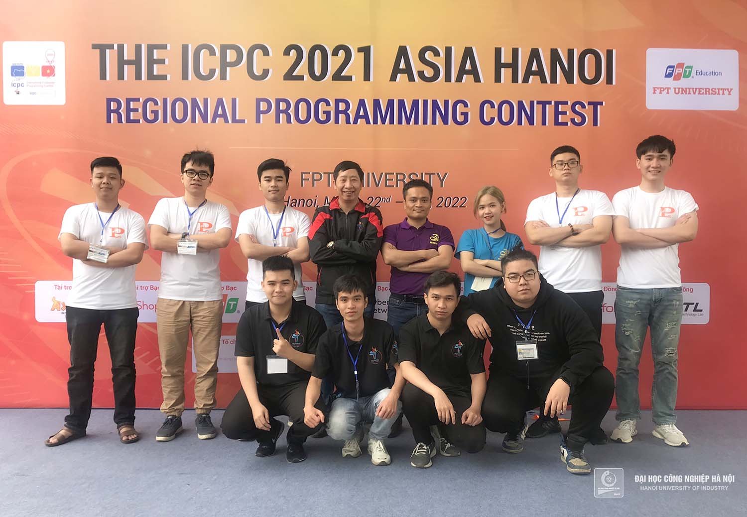 Kỳ thi Olympic Tin học sinh viên Việt Nam lần thứ 30 và kỳ thi lập trình sinh viên quốc tế ICPC Asia Hanoi