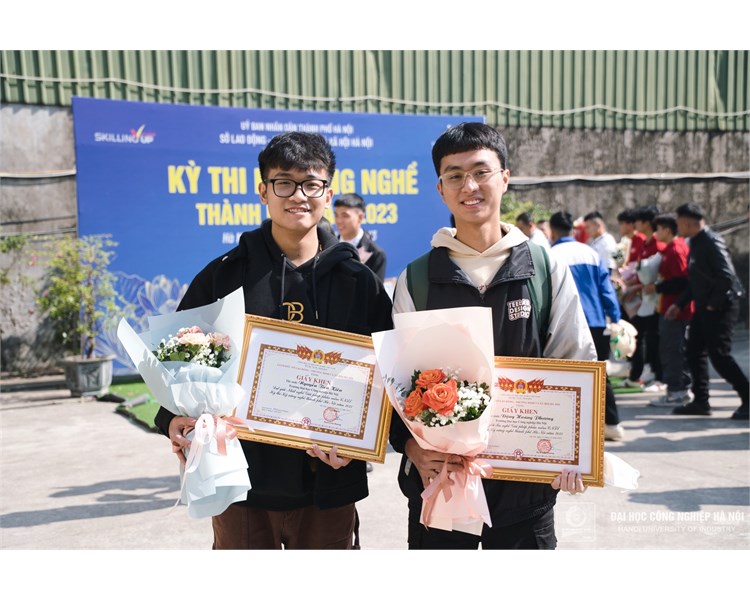 Khoa Công nghệ thông tin đạt giải cao tại kỳ thi tay nghề thành phố Hà Nội năm 2023