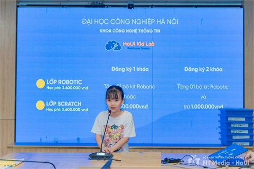 Khai giảng lớp học thử miễn phí Robotic và Lập trình Scratch