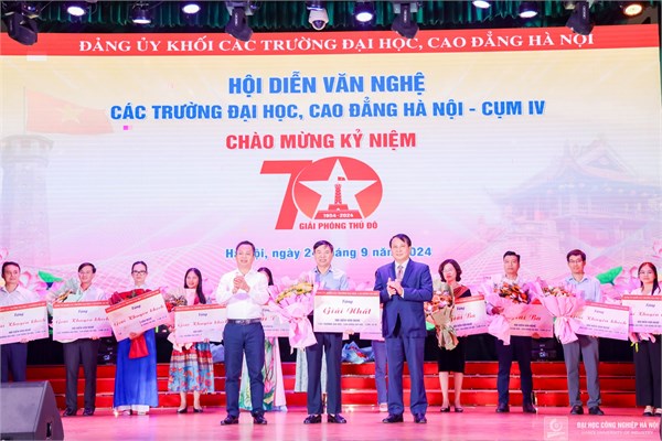 Khoa Công nghệ thông tin Trường Đại học Công Nghiệp Hà Nội góp phần vào thành công vang dội tại Hội diễn văn nghệ Cụm IV chào mừng Kỷ niệm 70 năm Ngày Giải phóng Thủ đô.