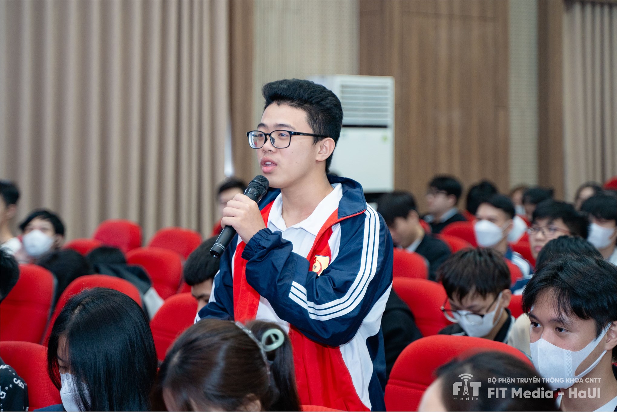 Career talk “Dẫn lối cho tester toàn năng”